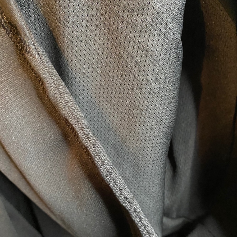 Nike Therma Hoodie - Picture 3 of 5